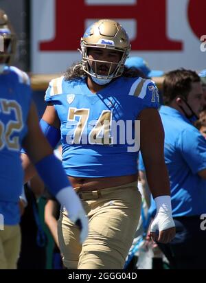 August 28, 2021 - UCLA Bruins offensive lineman Sean Rhyan #74 warms up prior to a game between the UCLA Bruins and the Hawaii Rainbow Warriors at the Rose Bowl in Pasadena, CA - Michael Sullivan/CSM Stock Photo