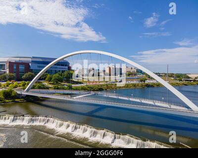 Aerial photograph of downtown Des Moines, Iowa, USA on a beautiful summer afternoon. Stock Photo