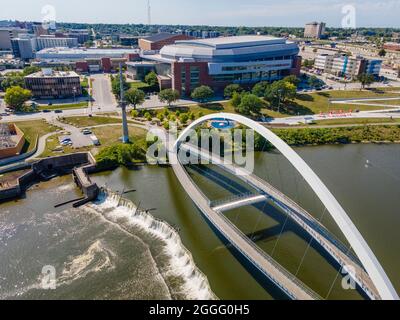 Aerial photograph of downtown Des Moines, Iowa, USA on a beautiful summer afternoon. Stock Photo