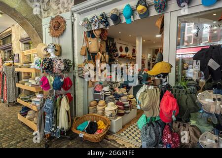 souvenir shop for tourists along the streets of the old town of Annecy. Annecy, Haute-Savoie, Auvergne-Rhône-Alpes, France, europe Stock Photo