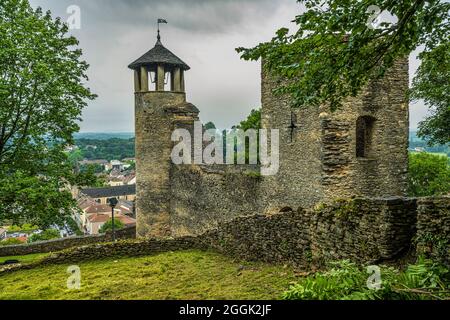 Ruins of the ramparts of the Benedictine priory, perched on a hill, of Crèmieu in France. Crémieu, Auvergne-Rhône-Alpes region, France Stock Photo