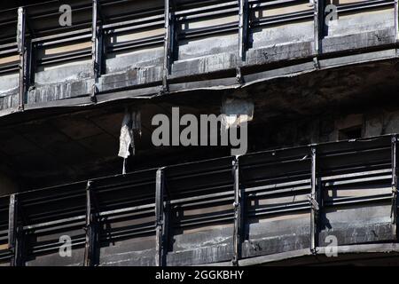 The Milan skyscraper completely burned down after the massive fire of 29 August 2021. Blackened walls and rubble Stock Photo
