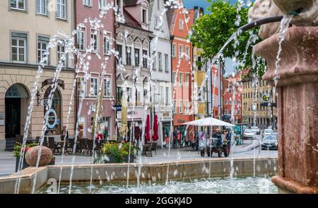 Panorama from the main square with the historic town hall and Marienbrunnen in Landsberg am Lech Stock Photo