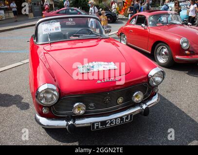 Vintage cars in PRAZ-SUR-ARLY : Simca Océane cabriolet 1960 Stock Photo