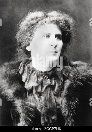 Hertha Ayrton, (1854-1923) was a British mathematician and physicist who was awarded the Hughes Medal by the Royal Society for her work on electric arcs and ripple marks in sand and water. Stock Photo