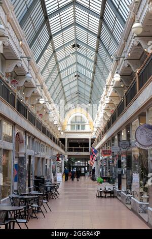 5th Street Arcades, downtown Cleveland, June 2022 Stock Photo - Alamy