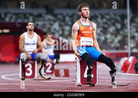 Tokyo 2020 Paralympic Games - Athletics - Men's 400m - T62 Final - Olympic Stadium, Tokyo, Japan - September 3, 2021. Olivier Hendriks of the Netherlands before the race. REUTERS/Thomas Peter