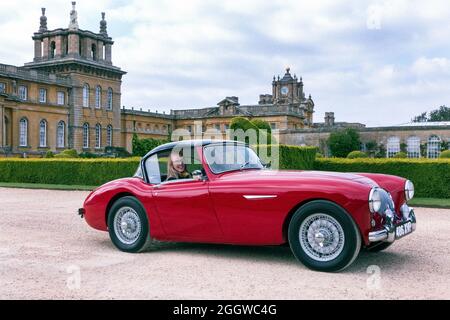 昭和レトロ　AUSTIN HEALEY 100SIX Coupe ブリキ Donald Healey's Personal Austin-Healey 100S Coupe