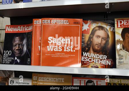 Copenhagen/Denmark. 23.December 2018. Der Spiegel  Sagen Was ist , waht is isn owrld news on news stand in danish capital Copenhagen Denmark.   (Photo. .Francis Joseph Dean / Deanpictures. Stock Photo