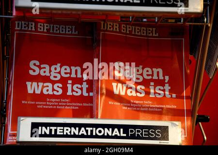 Copenhagen/Denmark. 23.December 2018. Der Spiegel  Sagen Was ist , waht is isn owrld news on news stand in danish capital Copenhagen Denmark.   (Photo. .Francis Joseph Dean / Deanpictures. Stock Photo