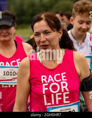 Brentwood, UK. 04th Sep, 2021. Brentwood Essex,4th September 2021 Cancer Research UK Run for Life 10K run at Weald County Park Brentwood Essex Credit: Ian Davidson/Alamy Live News