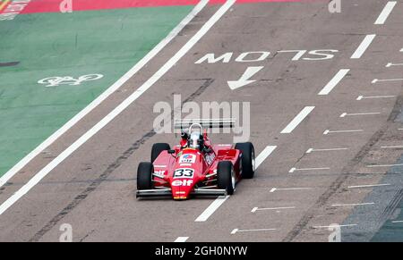 Brighton, UK. 4th September 2021 - Ian Jones driving a Dallara Classic F3 car at the Brighton National Speed Trials today which has returned this year after being cancelled in 2021 because of COVID-19. Cars of all vintages take part in the timed sprint along Madeira Drive  .  : Credit Simon Dack / Alamy Live News Stock Photo