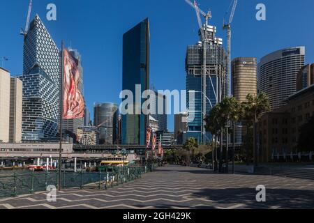 Sydney, Australia. Wednesday, 4th September 2021. The Sydney central business district looking very deserted as daily Covid-19 cases keep increasing. Stock Photo