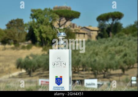 Guidonia Montecelio Near Rome, Italy. 05th Sep, 2021. the trophy of the DS Automobiles 78th Italian Golf Open at Marco Simone Golf Club on September 05, 2021 in Rome Italy Credit: Independent Photo Agency/Alamy Live News Stock Photo