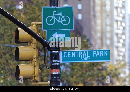 New York, USA - November 21, 2010: Central Park sign in Manhattan Stock Photo