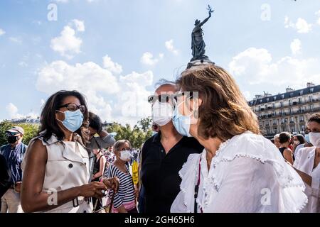 Audrey Pulvar takes part in a rally in support of Afghanistan's people following the take over of the country by the Taliban, at the Place de la Republique, in Paris, on September 5, 2021. Photo by Pierrick Villette/Avenir Pictures/ABACAPRESS.COM Stock Photo