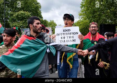 Anti-Taliban Afghans marched through London  betrayed by the US and UK withdrawal from Afghanistan. leaving the Taliban in charge.   End to the proxy war, stop to the killings and sanction Pakistan. 28.08.2021 Stock Photo