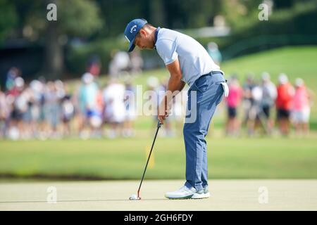 Atlanta, Georgia, USA. 4th Sep, 2021. Xander Schauffele putts the 15th green during the third round of the 2021 TOUR Championship at East Lake Golf Club. (Credit Image: © Debby Wong/ZUMA Press Wire) Stock Photo