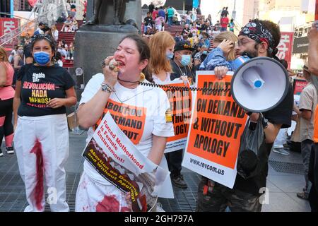 New York, New York, USA. 4th Sep, 2021. 30 or so protesters in Times Square protesting the anti abortion law in Texas asking for abortion on demand and upholding the rights of women. Texas Gov. Greg Abbott signed Texas Law 8 restricting abortions to 6 weeks. (Credit Image: © Milo Hess/ZUMA Press Wire) Stock Photo