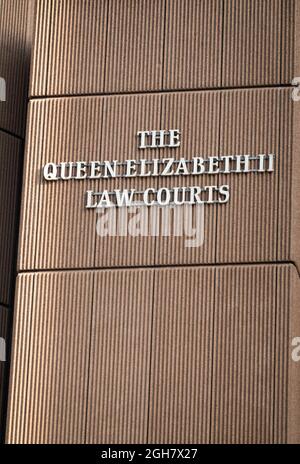 The Queen Elizabeth II Law Courts in Liverpool Stock Photo