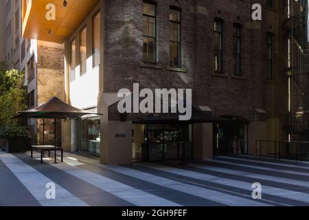 Sydney, Australia. Monday 6th September 2021. The Sydney central business district looking very deserted as the lockdown continues in Sydney due to the Delta strain of COVID-19. Liberty Place, Sydney. Credit: Paul Lovelace/Alamy Live News Stock Photo