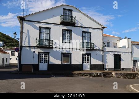 The typical white houses of Santa Cruz da Graciosa, Graciosa island, Azores Stock Photo