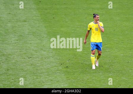 Sweden's Zlatan Ibrahimovic in action during the UEFA European Championship 2016 match at the Stade De France, Paris. Picture date June 13th, 2016 Pic David Klein/Sportimage  Stock Photo