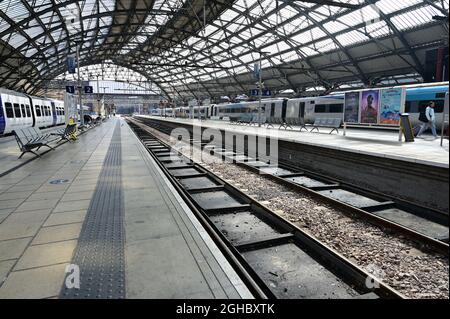 Inside the terminus at Liverpool Lime street station. Stock Photo