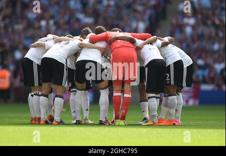 The Fulham team group together before the start of the championship playoff final match at Wembley Stadium, London. Picture date 26th May 2018. Picture credit should read: Robin Parker/Sportimage via PA Images Stock Photo