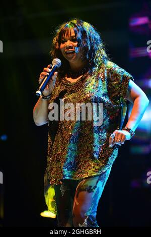Miramar, Florida, USA. 03rd Sep, 2021. Deniece Williams performs on stage during 'Classically Yours' The Superstars of Soul & R&B at Miramar Regional Park Amphitheater on September 03, 2021 in Miramar, Florida. Credit: Mpi10/Media Punch/Alamy Live News Stock Photo