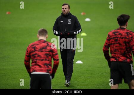 Charlie Owen Manchester United fitness coach uring the warm up prior to the UEFA Europa League match at Giuseppe Meazza, Milan. Picture date: 18th March 2021. Picture credit should read: Jonathan Moscrop/Sportimage via PA Images Stock Photo