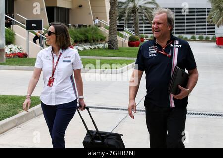 (L to R): Claire Williams (GBR) Williams Deputy Team Principal with Robert Fernley (GBR) Sahara Force India F1 Team Deputy Team Principal.  06.04.2018. Formula 1 World Championship, Rd 2, Bahrain Grand Prix, Sakhir, Bahrain, Practice Day  Photo credit should read: XPB/Press Association Images. Stock Photo