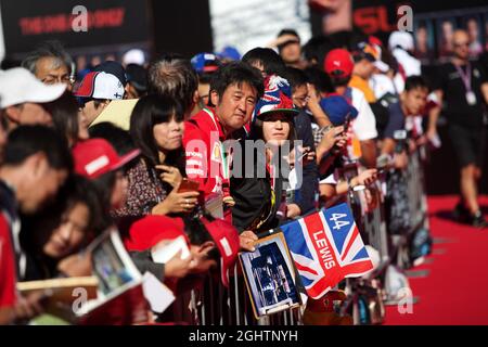 Circuit atmosphere - Fans in the Fan Zone.  13.10.2019. Formula 1 World Championship, Rd 17, Japanese Grand Prix, Suzuka, Japan, Sunday.  Photo credit should read: XPB/Press Association Images. Stock Photo