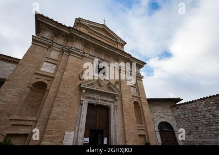 Already in a document of 1398, a small church is mentioned built on the place that tradition identifies as 'the paternal and birthplace of St. Francis Stock Photo