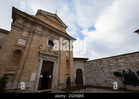 Already in a document of 1398, a small church is mentioned built on the place that tradition identifies as 'the paternal and birthplace of St. Francis Stock Photo