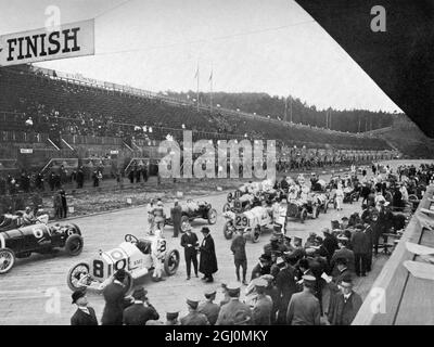 The start and finish of the International Grand Prix held in San Francisco, California , USA , as part of the 1915 Panama - Pacific International Exposition .The race , although extremely wet , was won by Dario Resta , the Italian born English driver Stock Photo