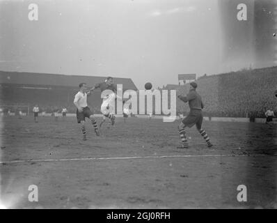 Charlton V Preston .N.E. 1 March 1947 Stock Photo