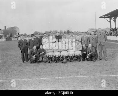 Gravesend Northfleet 1st Football Team . 18 April 1947 Stock Photo