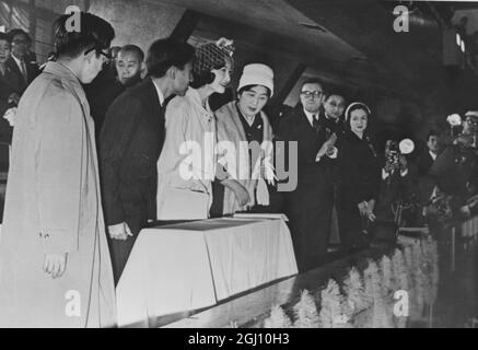 PRINCESS MICHIKO WITH JAPANESE ROYALS AT ATHLETICS TOKYO 22 MARCH 1961 Stock Photo