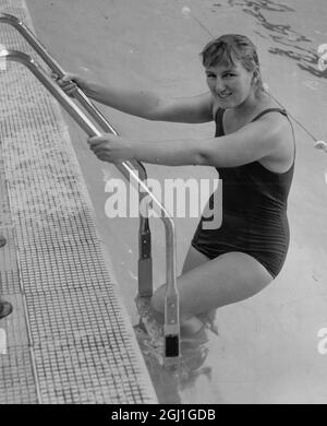 Lorraine Crapp pictured leaving swimming pool in Cardiff 14 July 1958 Stock Photo