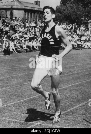 Ron Delany Irish athlete who specialised in middle distance running White City Stdium London 11 July 1957 Stock Photo