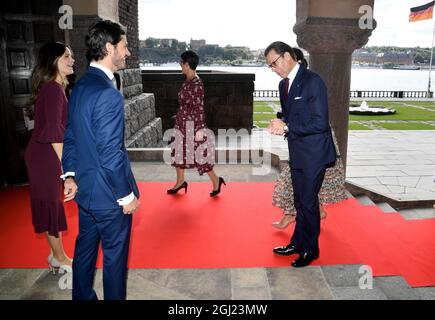 Princess Sofia, Prince Carl Philip, Crown Princess Victoria and Prince Daniel arrive at the City Hall in Stockholm, Sweden, on Sept. 08, 2021, for lunch with the German President.  The German Federal President is on a three-day state visit to Sweden. Photo: Pontus Lundahl / TT code 10050 Stock Photo