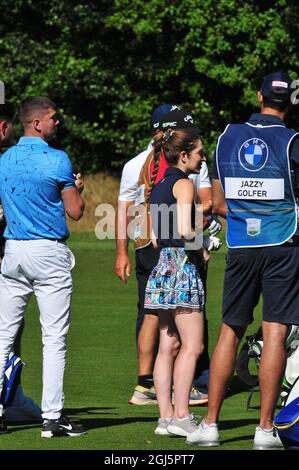 The Jazzy Golfer playing golf Stock Photo