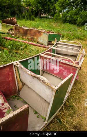 Armenia, Yeghegnadzor. Abandoned carousel in amusement park. Stock Photo