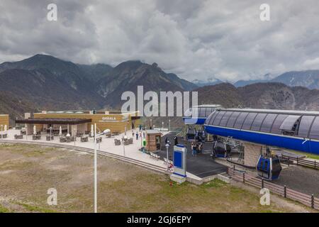 Azerbaijan, Gabala. Tufandag Ropeway, cable car station and cafe at 1660 meters, intersection of the Riverside and Qabala ropelines. Stock Photo