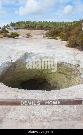 Devil's Home, Wai-O-Tapu, Thermal Wonderland, NZ Stock Photo - Alamy