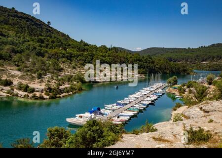 Lac d'Esparron in Alpes-de-Haute Provence region of Southern France. Stock Photo