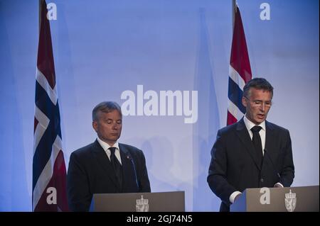 Oslo 20110723. Norway's Prime Minister Jens Stoltenberg and Norway's Justice Minister Knut Storberget speaks during a press conference in Oslo on July 23, 2011, day after attacks on a youth camp and the government headquarters killed at least 91 people alltoghetger. An armed man dressed in police uniform opened fire on young people attending the camp on Utoeya island.  Stock Photo