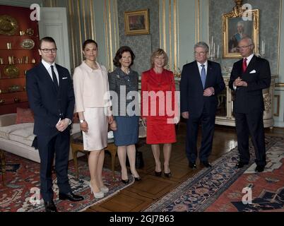 STOCKHOLM 2012-05-04 From left Prince Daniel, Crown Princess Victoria, Queen Silvia, The President of Germany Joachim Gauck and his partner Daniela Schadt and King Carl Gustaf during a ceremony at the Royal Palace in Stockholm, Sweden, May 4, 2012. The German President is on a State Visit to Sweden. Foto Jonas Ekstromer / SCANPIX kod 10030 Stock Photo