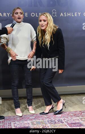 STOCKHOLM 20130808 The American actresses and entrepreneurs Olsen twins are in Stockholm to promote their cooperation with clothing brand Bik Bok. To the left Mary-Kate Olsen and to the right Ashley Olsen. Foto: Henrik Montgomery / SCANPIX / kod: 10060  Stock Photo